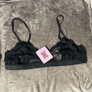 Savage x Fenty Floral Lace And Mesh Bralette in size XL